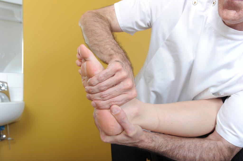 Baks Osteopathy Maidstone foot articulation pic